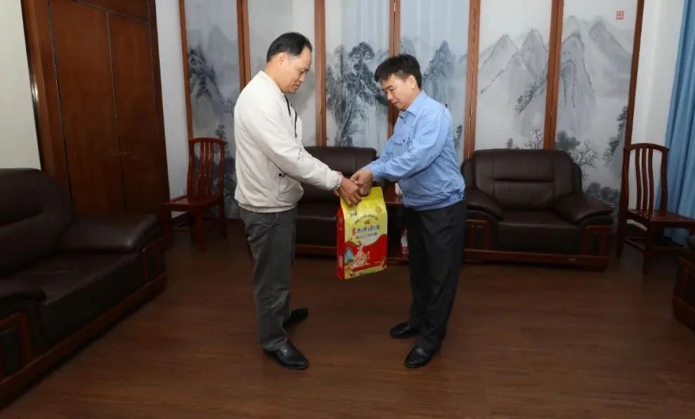米乐（中国大陆）官方网站-MILE|米乐平台
省总工会到米乐（中国大陆）官方网站-MILE|米乐平台
米乐（中国大陆）官方网站-MILE|米乐平台开展新春慰问2.jpg